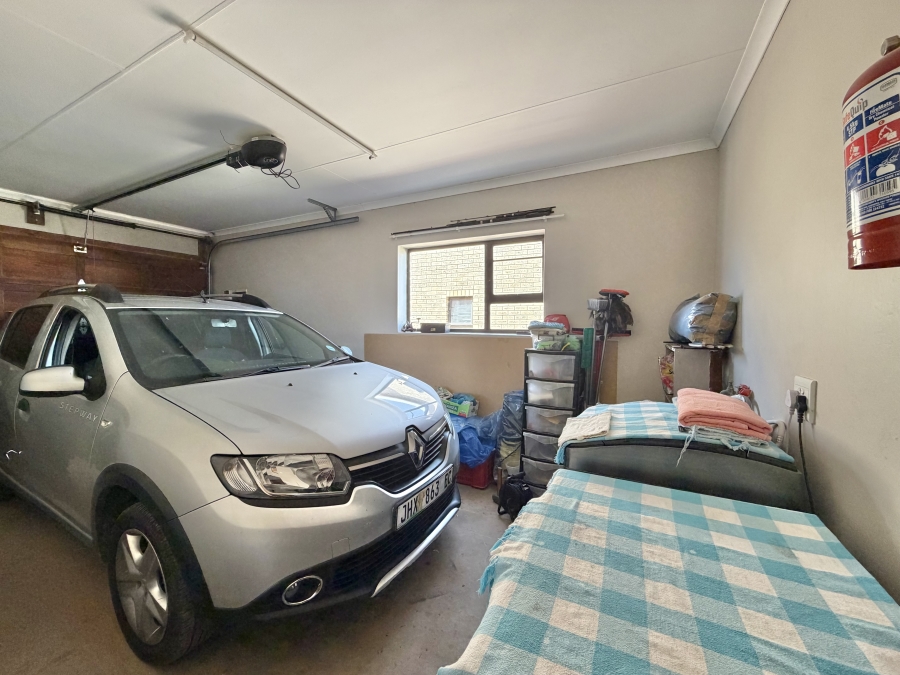 3 Bedroom Property for Sale in Jeffreys Bay Central Eastern Cape